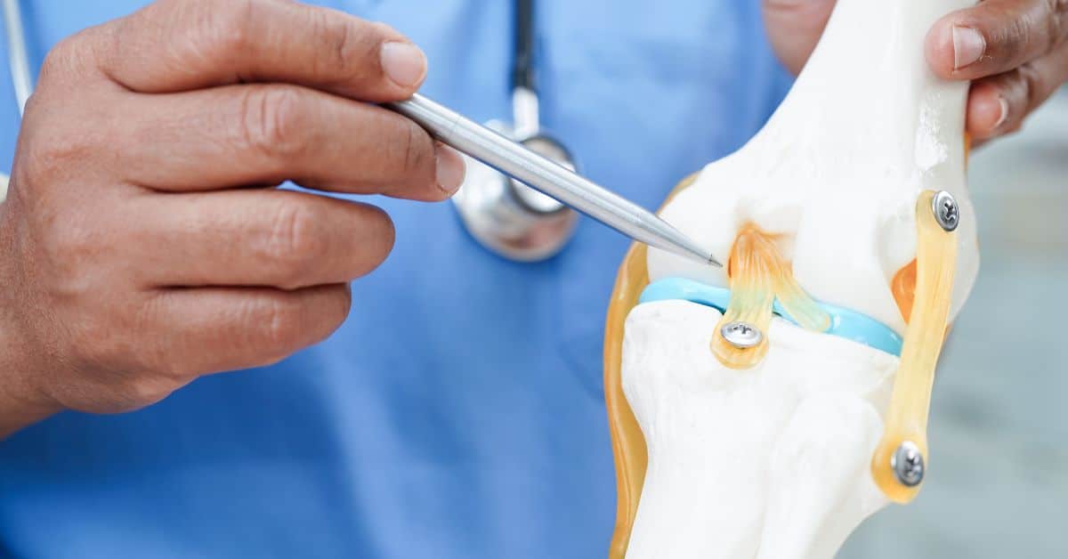 Robotic knee replacement surgery in Faridabad Dr. Sunil Choudhary computer-assisted joint replacement